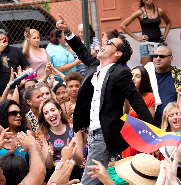 Vivir Mi Vida Music Video - East Harlem